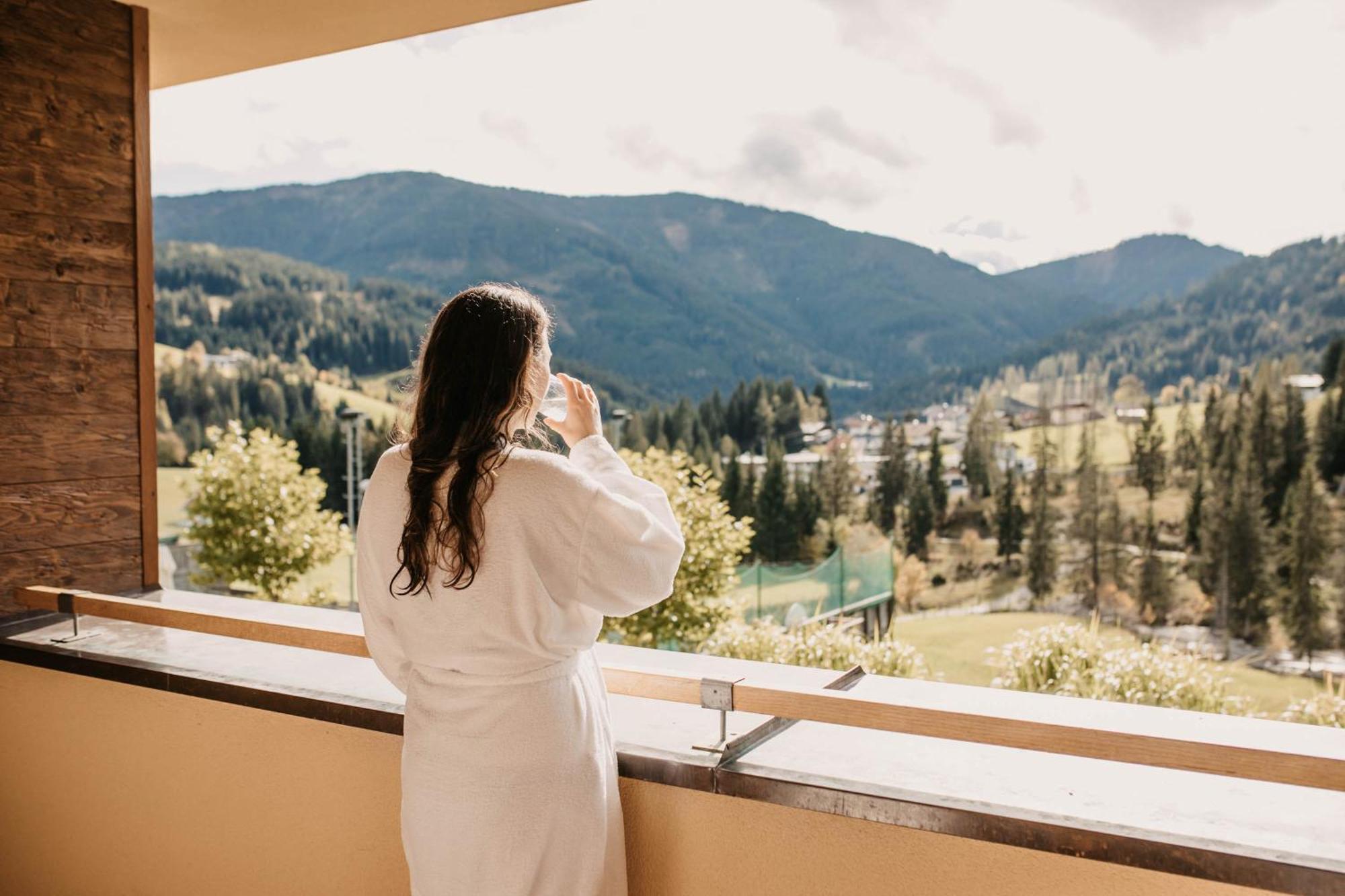 Hotel Neubergerhof Филцмос Екстериор снимка